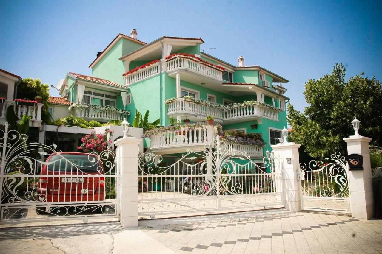 Apartments Katarine Zrinske Vodice Eksteriør billede