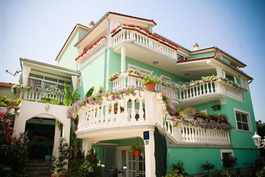 Apartments Katarine Zrinske Vodice Eksteriør billede
