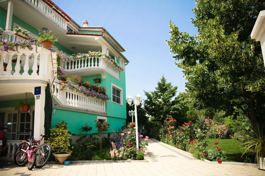 Apartments Katarine Zrinske Vodice Eksteriør billede